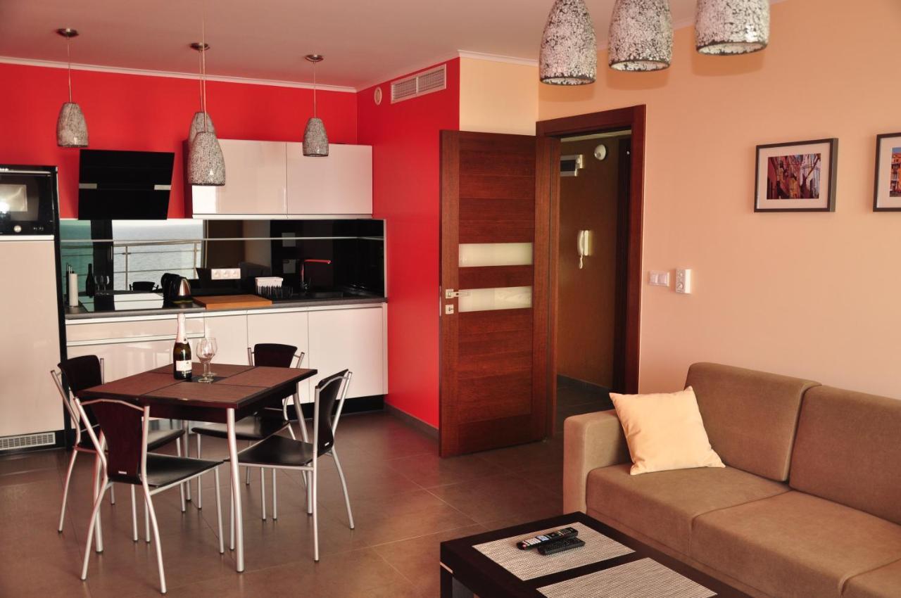 Promenada28Pl - Apartamenty Z Widokiem Na Morze Miedzyzdroje Bagian luar foto