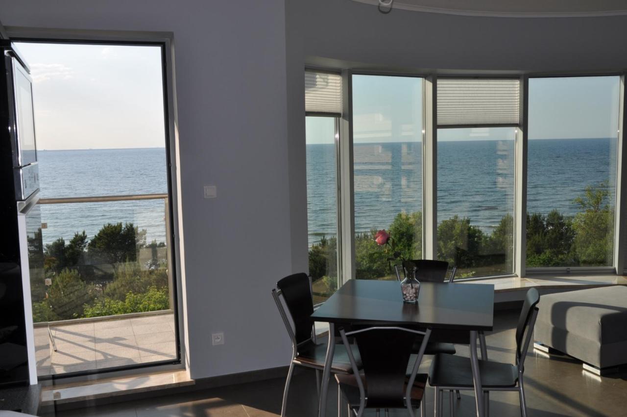 Promenada28Pl - Apartamenty Z Widokiem Na Morze Miedzyzdroje Bagian luar foto